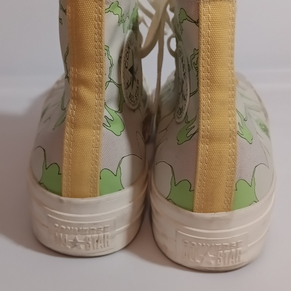Converse Green and White floral High-Top Sneakers - Picture 4 of 11